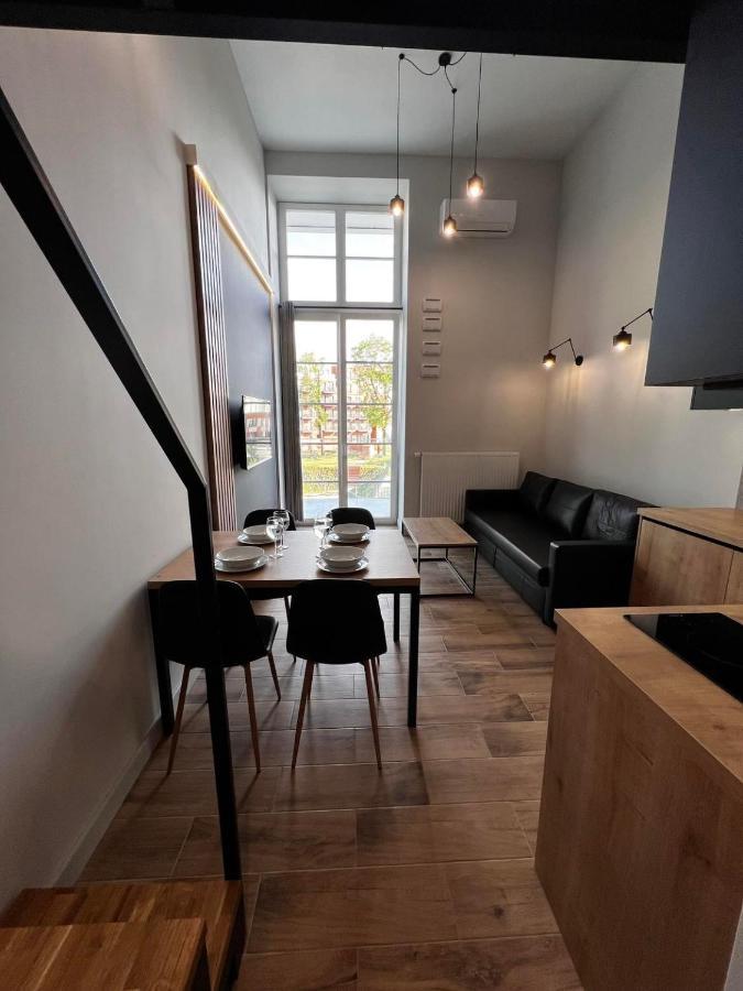 - Plac Jana Pawla Ii Centrum Apartment Wroclaw